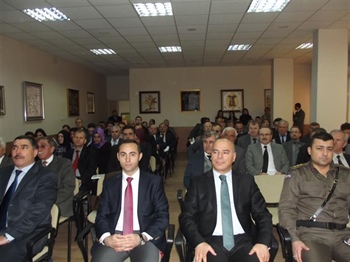 Edirne Uzunköprü'de Avrupa Birliği Eşgüdüm Merkezi Tarafından Erasmus+ Bilgilendirme Toplantısı Düzenlendi