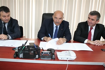 Düzce'de "Engelliler Destek Programı" Kapsamında Yürütülecek Yeni Projeler için İmzalar Atıldı