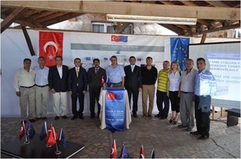 Güzelkent Belediyesi "Türk ve İtalyan Balıkçılar Birlikte Uyum İçinde Çalışıyor" Projesi